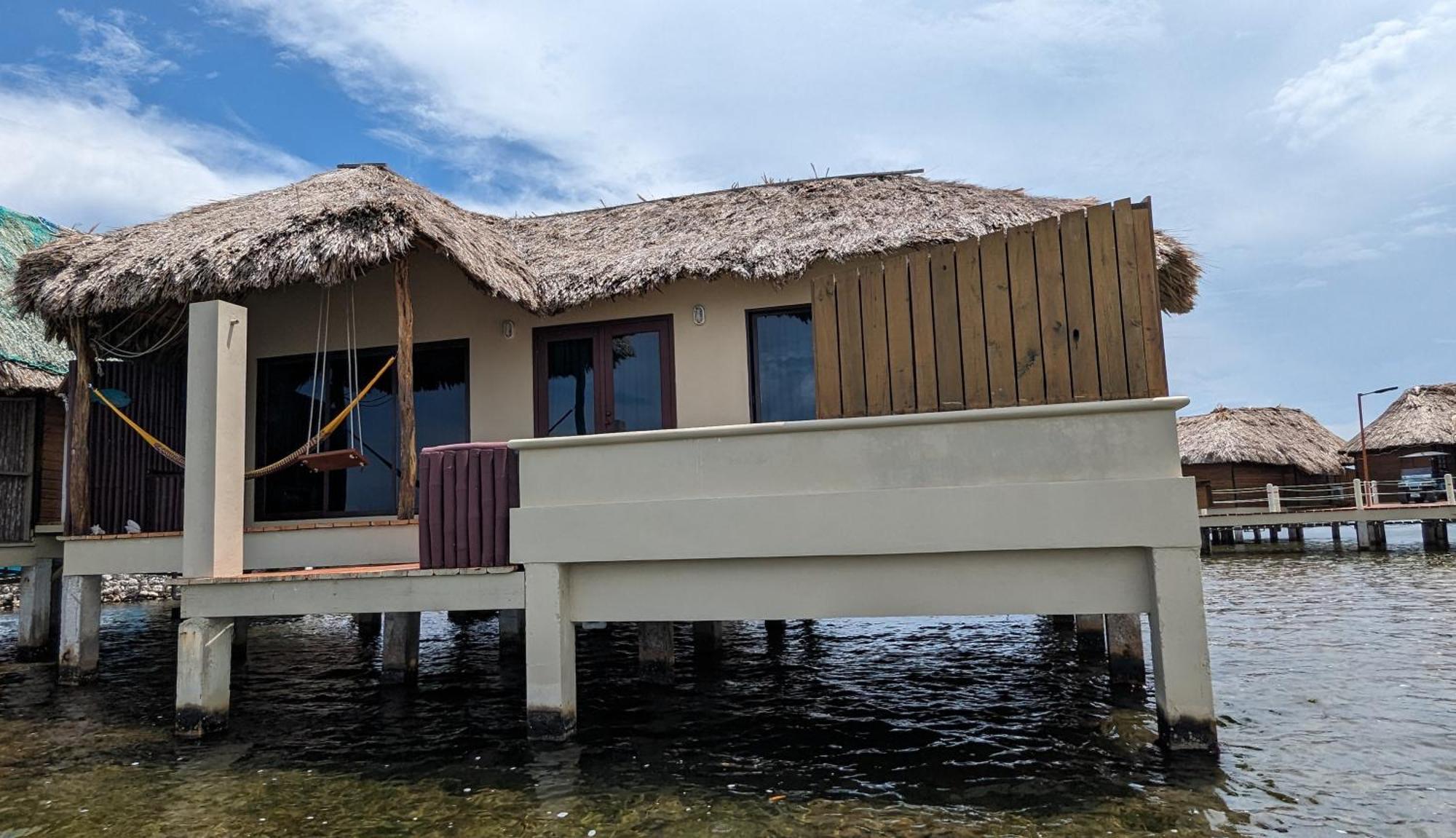 Lina Point Belize Overwater Resort San Pedro  Buitenkant foto